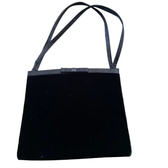 Kenneth Cole | Black Velvet Evening Bag. - Picture 1 of 5